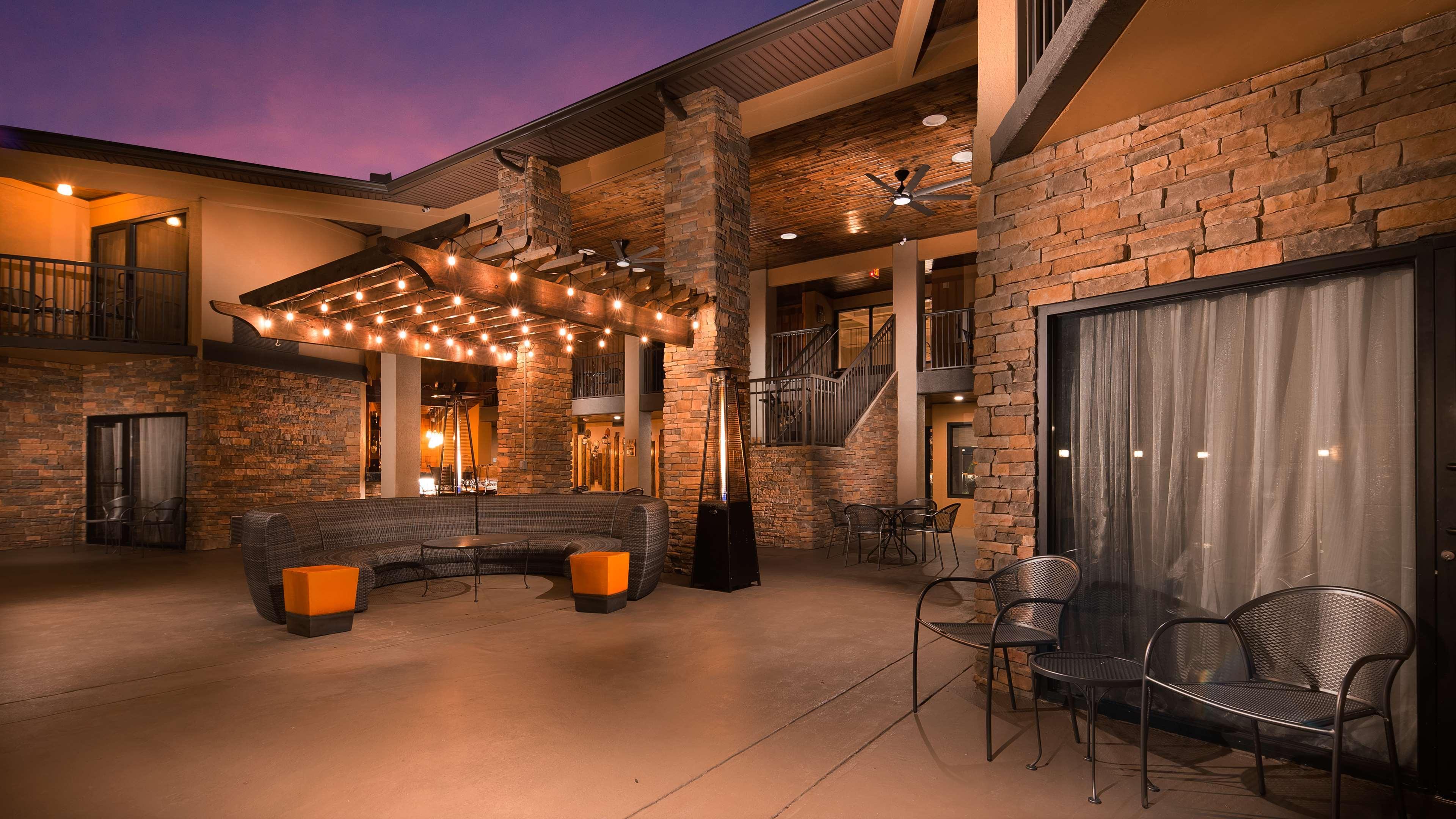 Best Western Warm Springs Hotel And Event Center Exterior foto